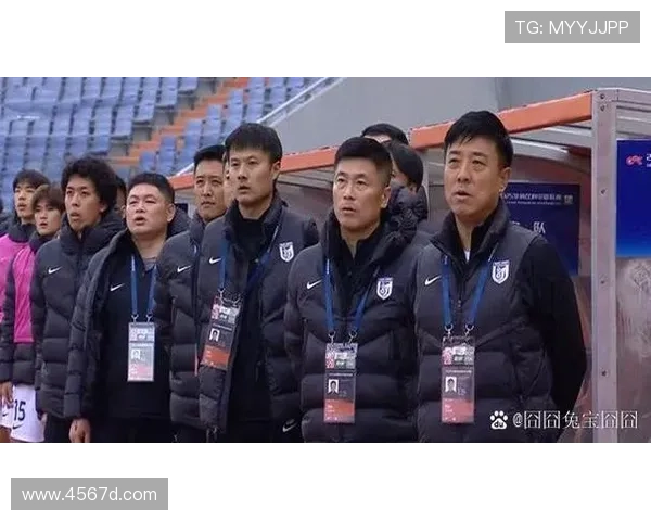 斯坦丘首秀英博热身赛负阿治曼 斯坦丘首秀英博热身赛负阿治曼