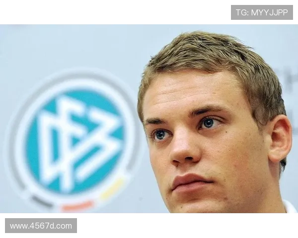 拜仁官宣凯恩复训诺伊尔缺席